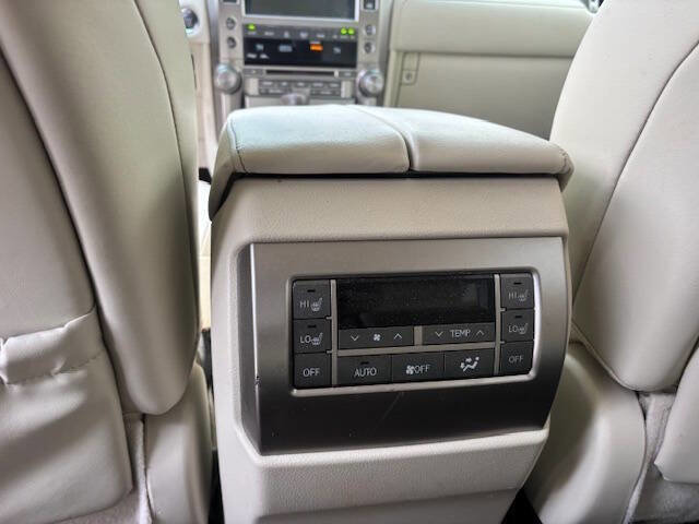 Used 2012 Lexus GX 460 Premium image 12