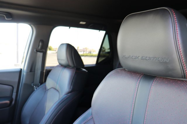 Certified 2025 Honda Pilot Black Edition image 13