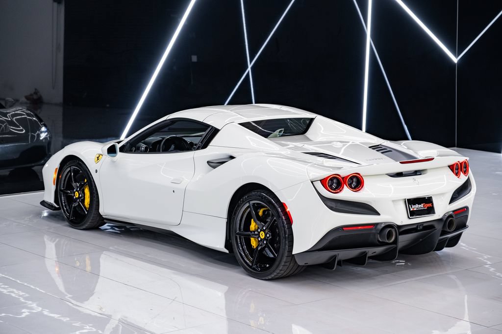 Used 2022 Ferrari F8 Tributo RWD image 23