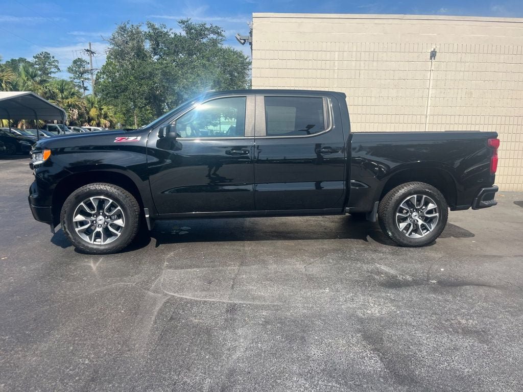 Used 2023 Chevrolet Silverado 1500 RST w/ RST All Star Premium Package AWD/4WD image 2