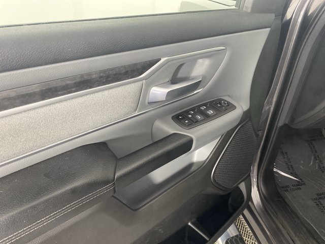 Used 2022 RAM 1500 Big Horn AWD/4WD image 12