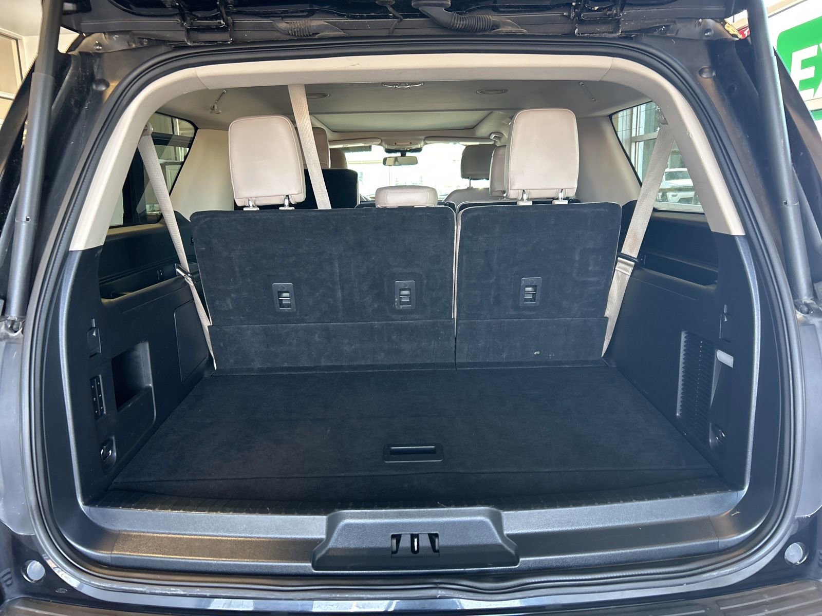 Used 2024 Ford Expedition Max Limited image 11