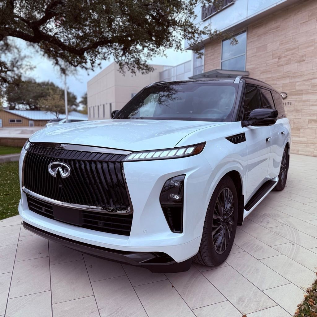 Certified 2026 INFINITI QX80 Autograph w/ Premium Cargo Package image 2