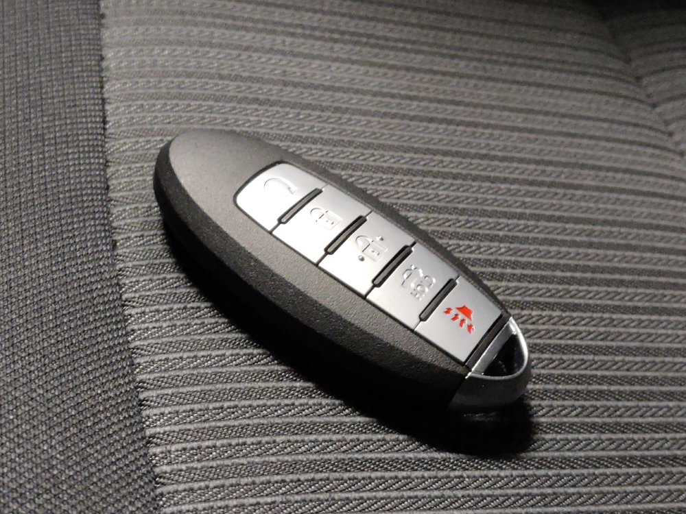 Used 2021 Nissan Sentra SV FWD image 32