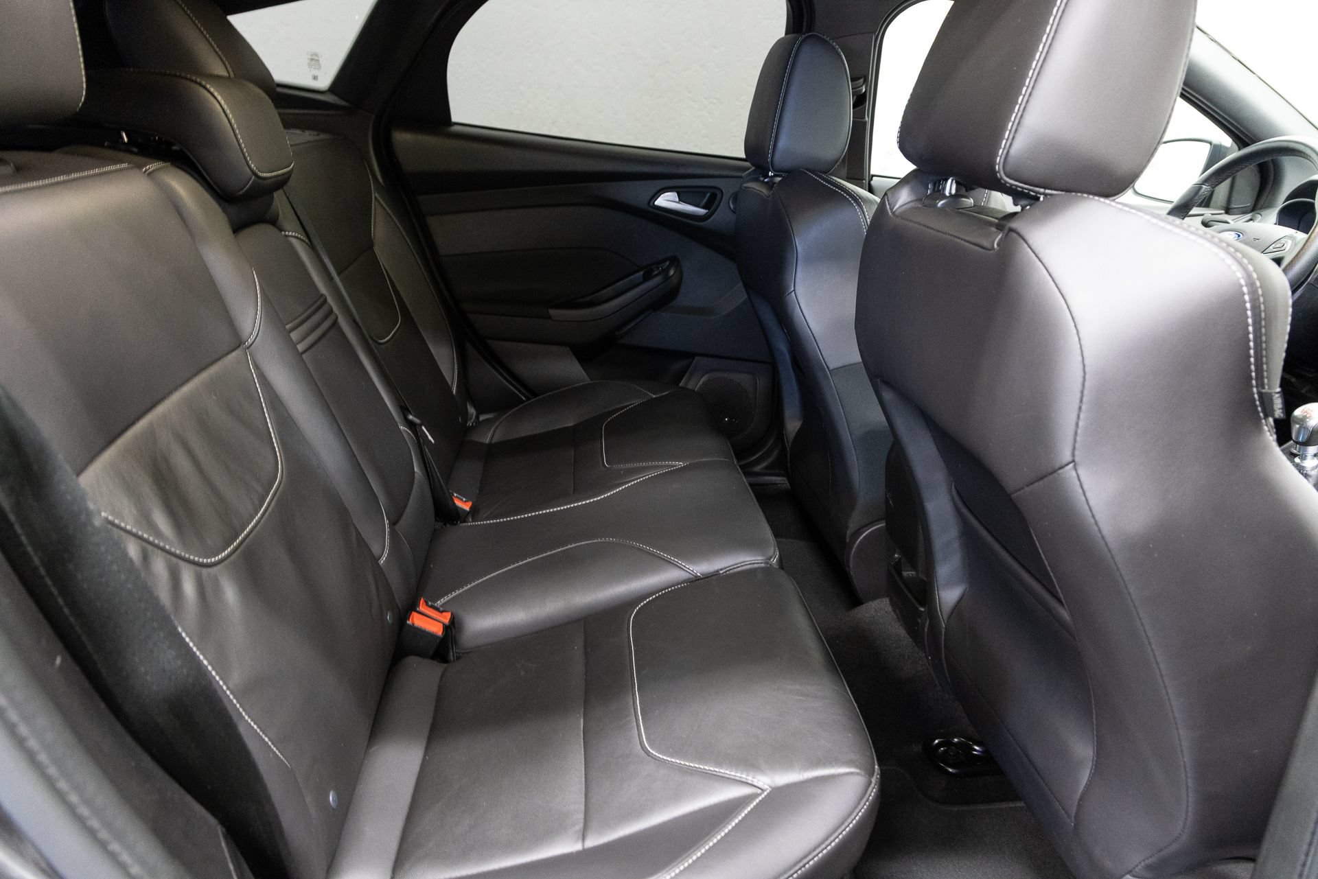 Used 2016 Ford Focus ST w/ Equipment Group 402A FWD image 15