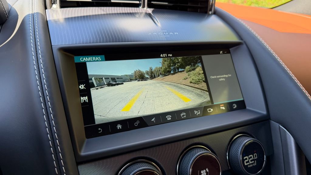 Used 2024 Jaguar F-TYPE R-Dynamic RWD image 17