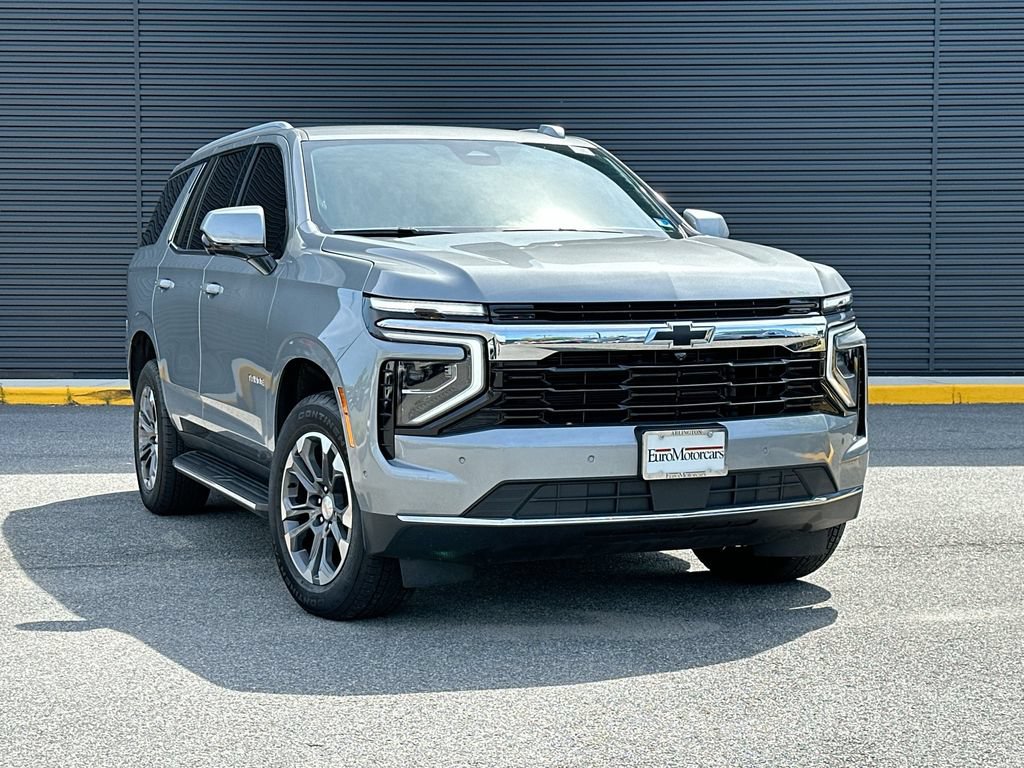 Used 2025 Chevrolet Tahoe LS w/ Max Trailering Package AWD/4WD image 7