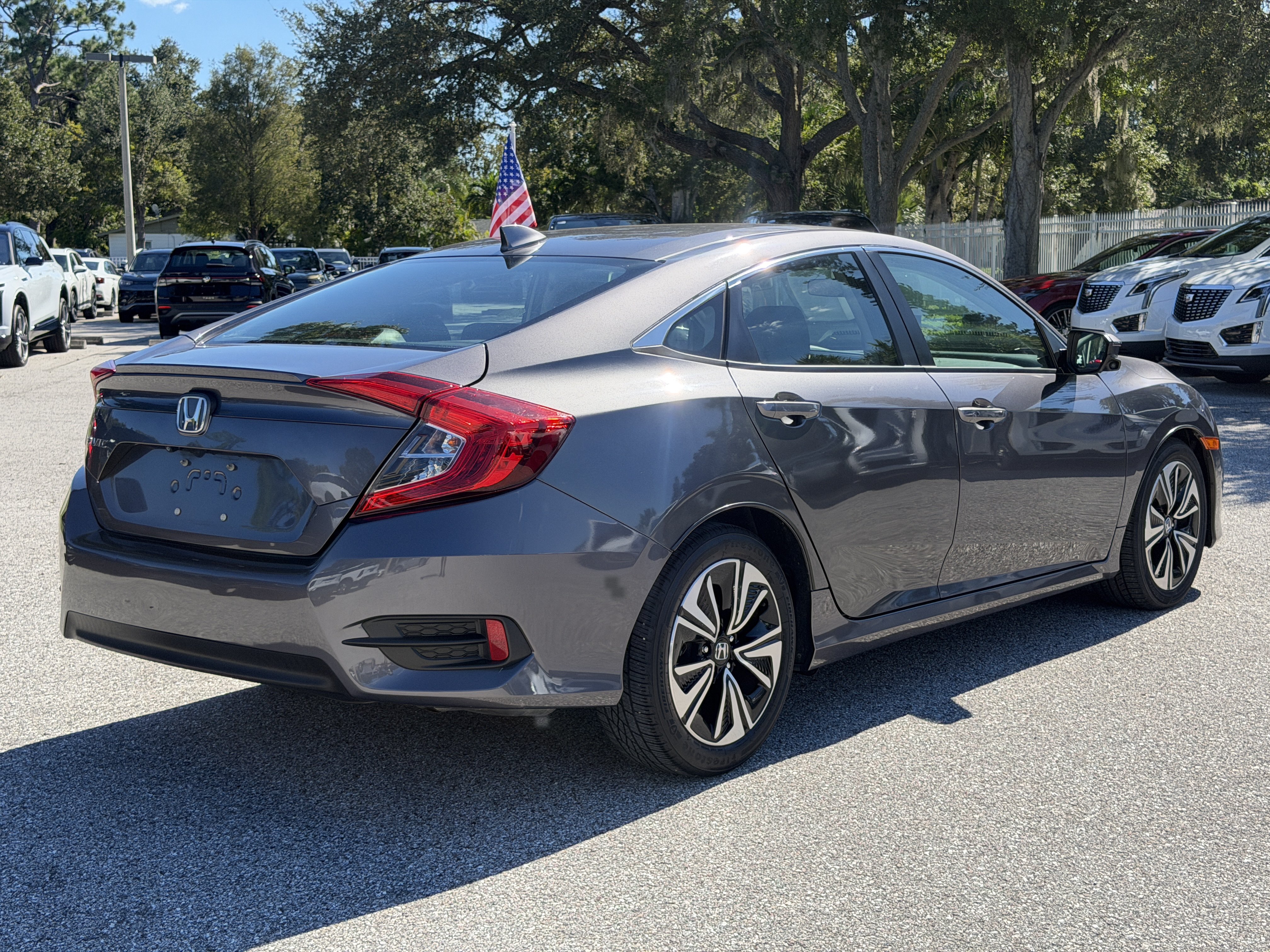 Used 2016 Honda Civic EX-T image 7
