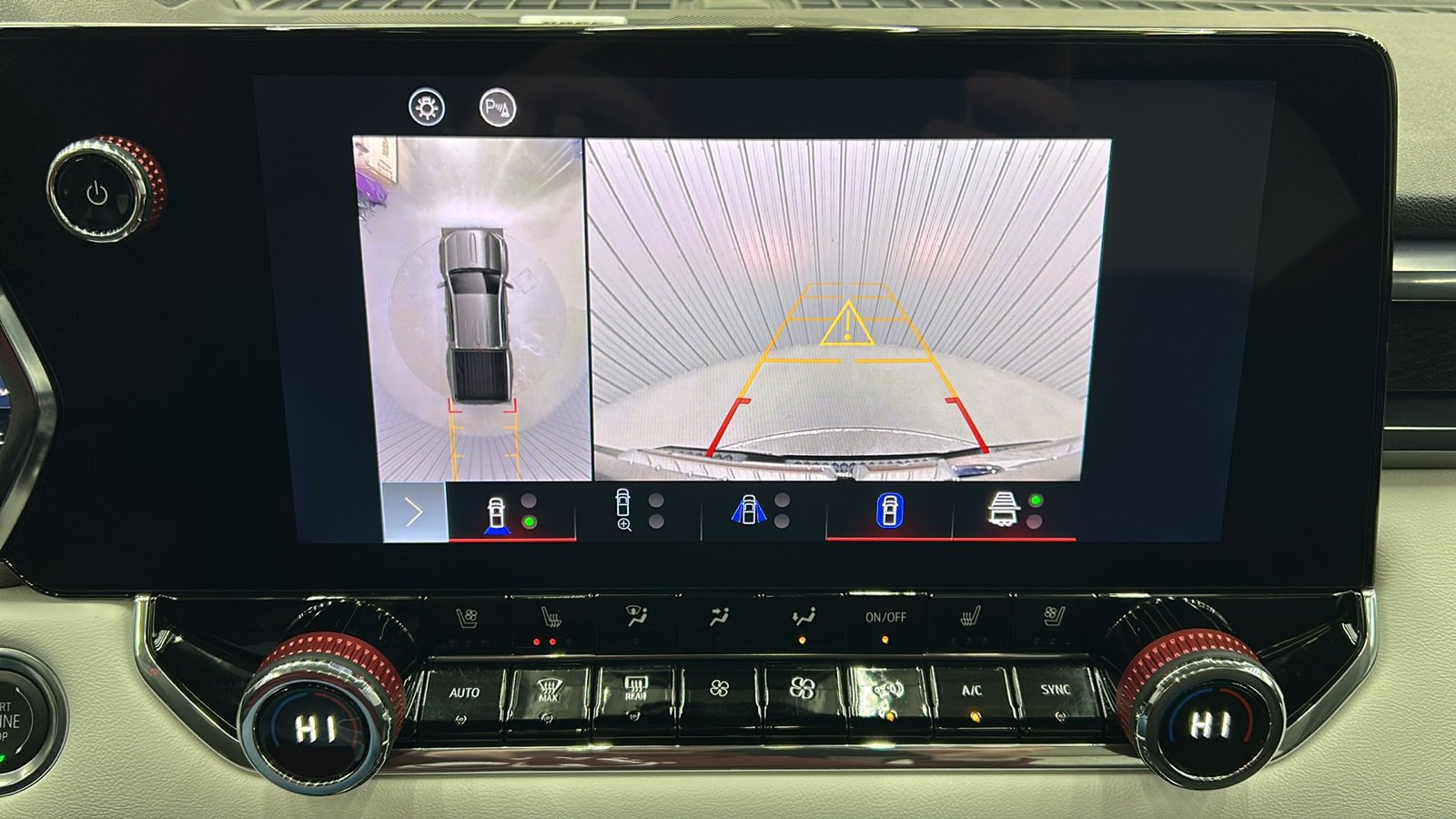 Used 2024 GMC Canyon AT4X image 22