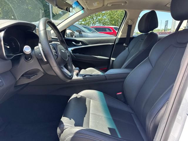 Used 2025 Genesis G70 2.5T RWD image 13