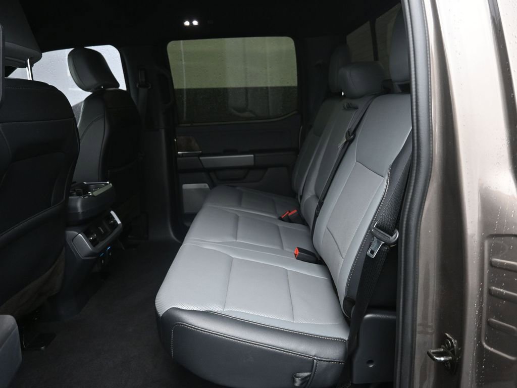 Used 2023 Ford F150 Lightning Lariat w/ Tow Technology Package image 7