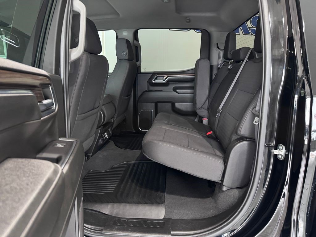 Certified 2024 Chevrolet Silverado 1500 RST image 9