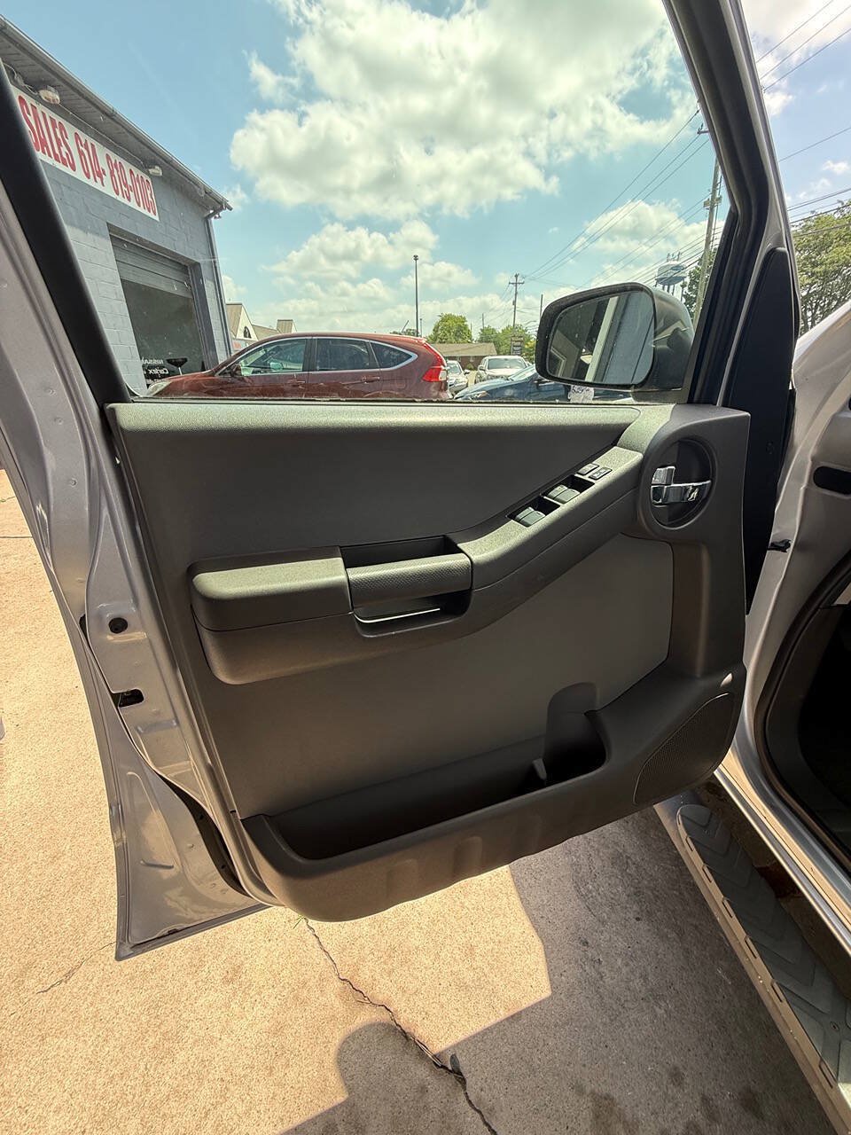 Used 2008 Nissan Xterra S w/ Supplemental Air Bag Pkg AWD/4WD image 17