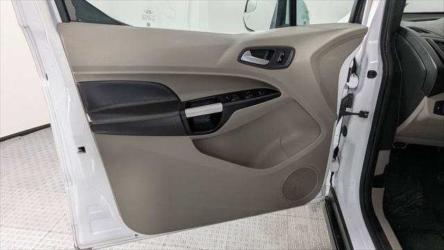 Used 2018 Ford Transit Connect Titanium w/ Titanium Premium Package FWD image 13