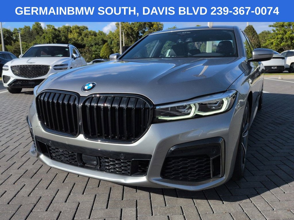 Used 2022 BMW 740i xDrive w/ M Sport Package AWD/4WD image 9