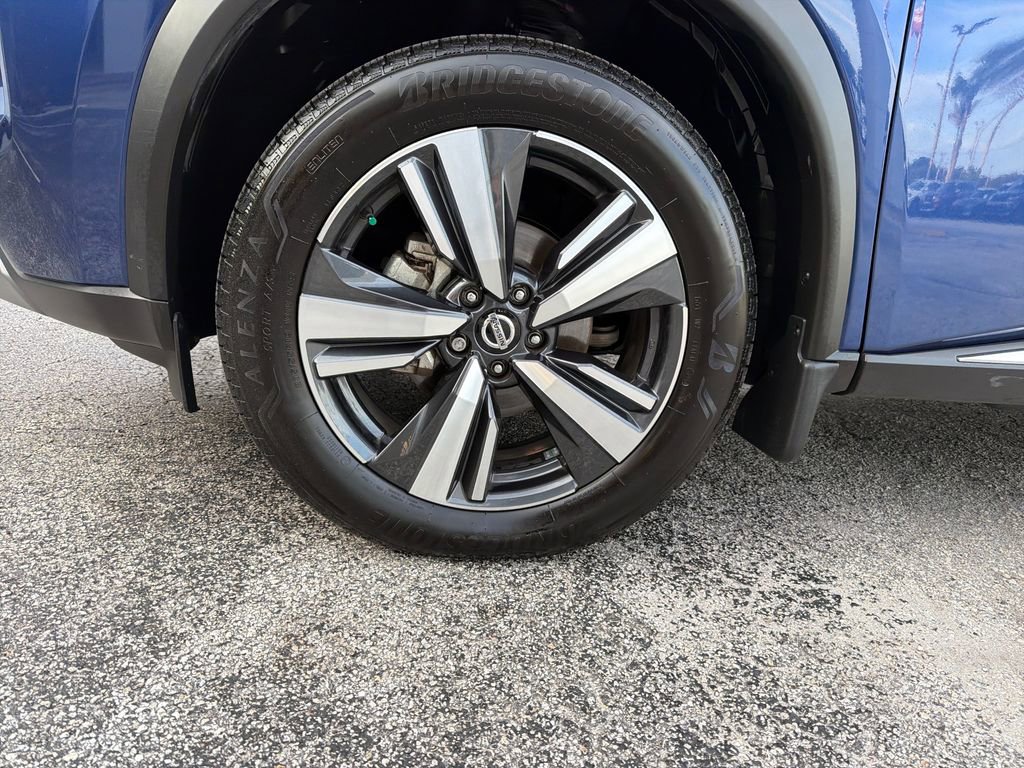 Used 2021 Nissan Rogue SL w/ Premium Package FWD image 12