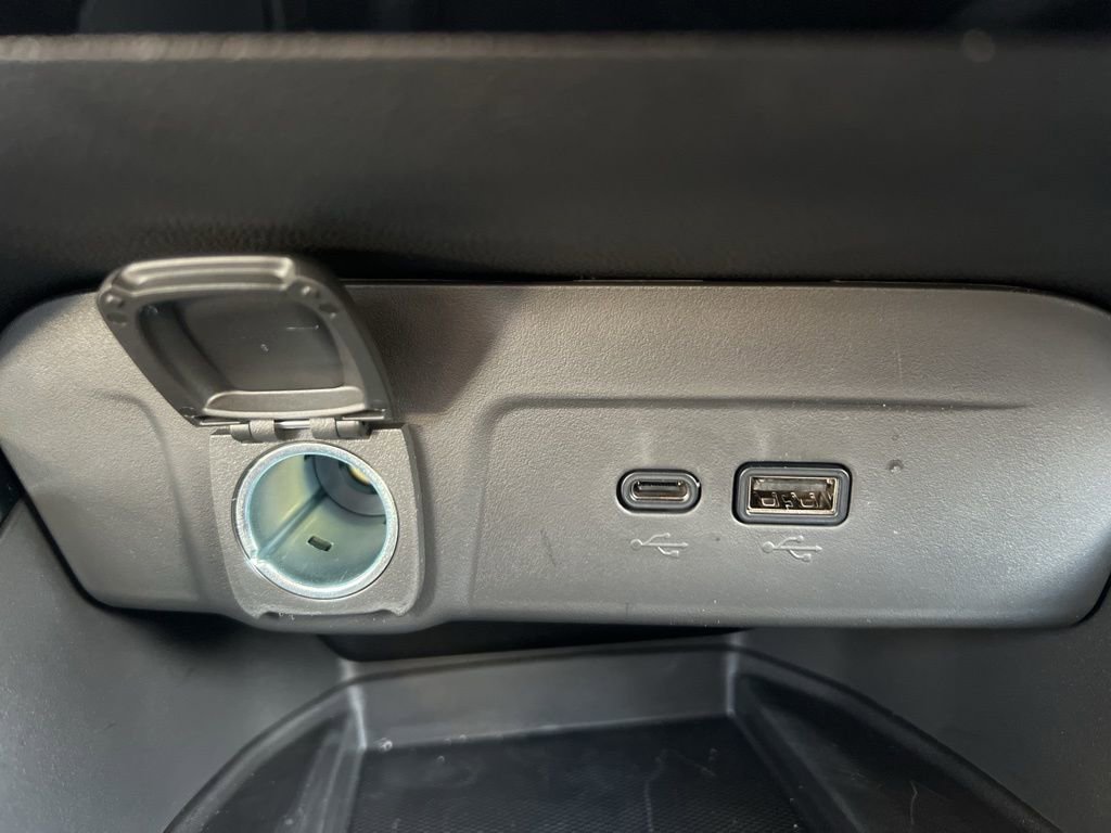 New 2026 Chevrolet Trax LT w/ Sunroof Package image 21