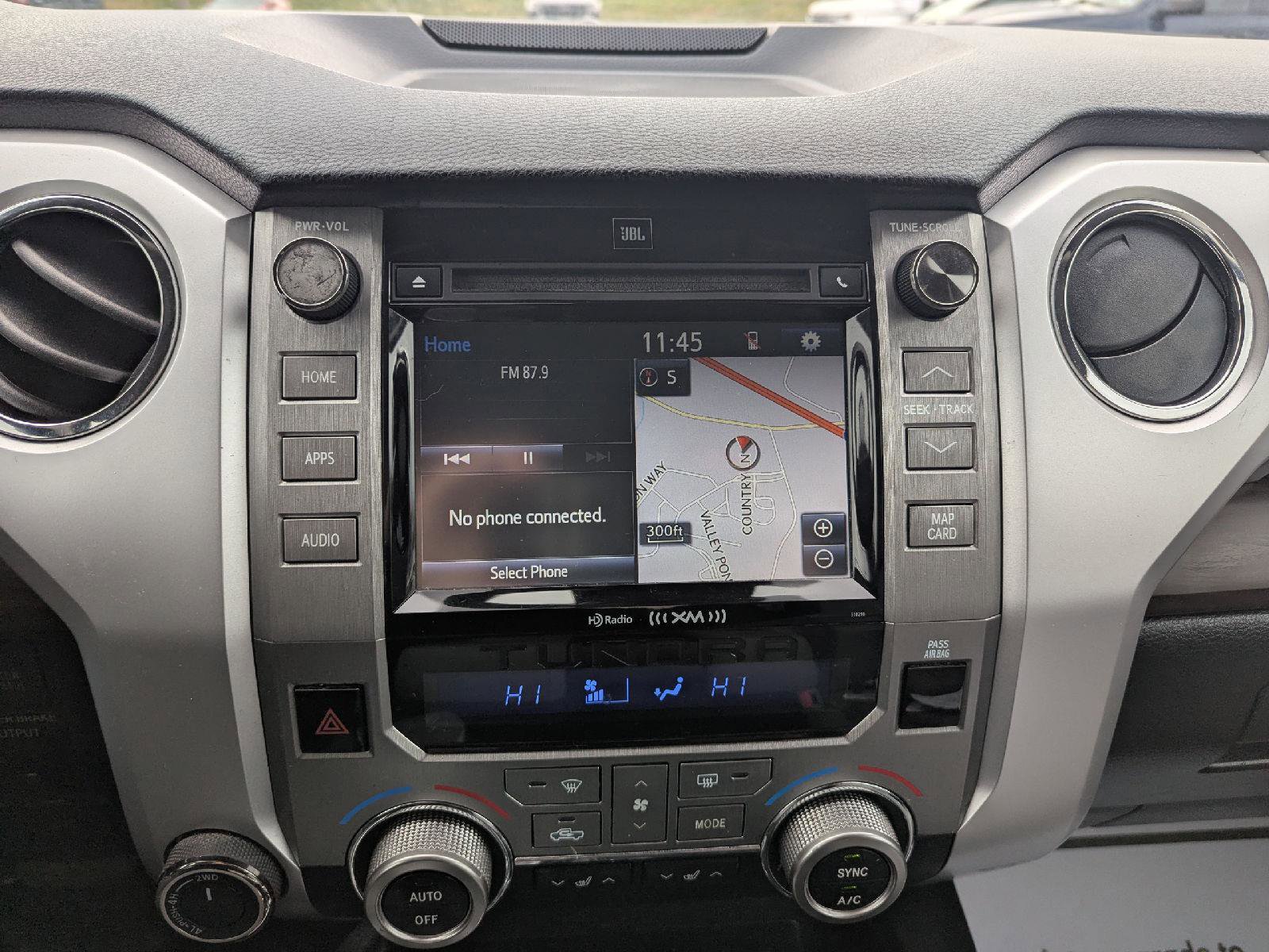 Used 2018 Toyota Tundra Limited image 15