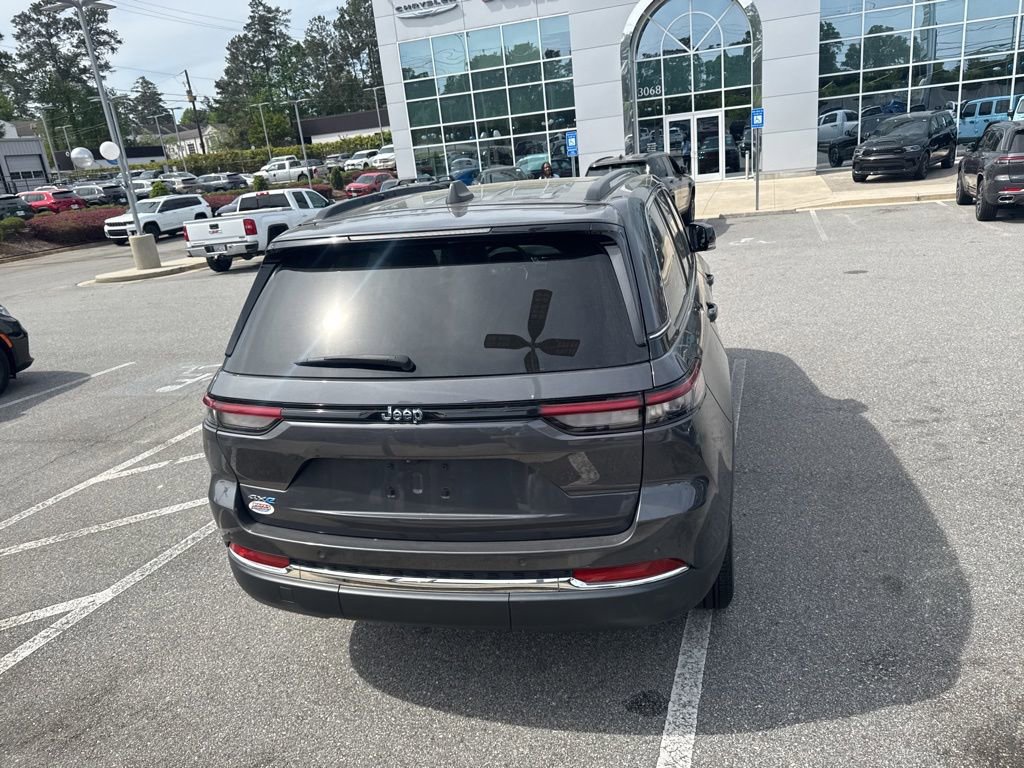 Used 2023 Jeep Grand Cherokee 4WD 4xe image 10