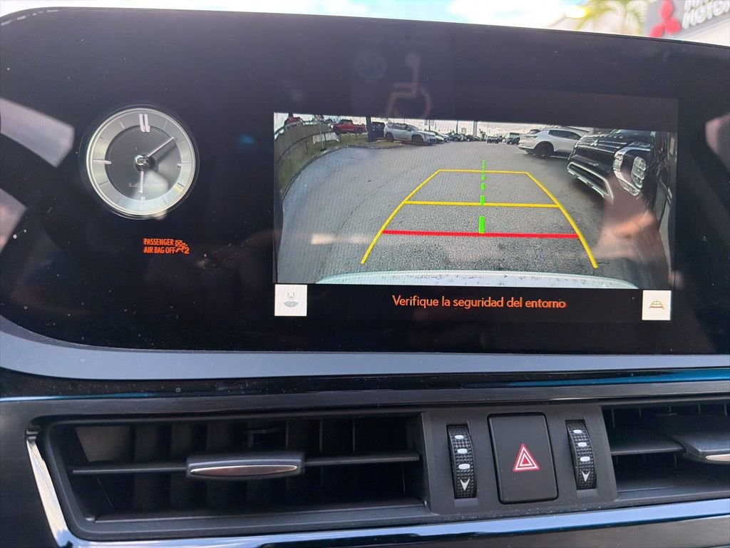 Used 2025 Lexus ES 350 w/ Premium Package FWD image 6