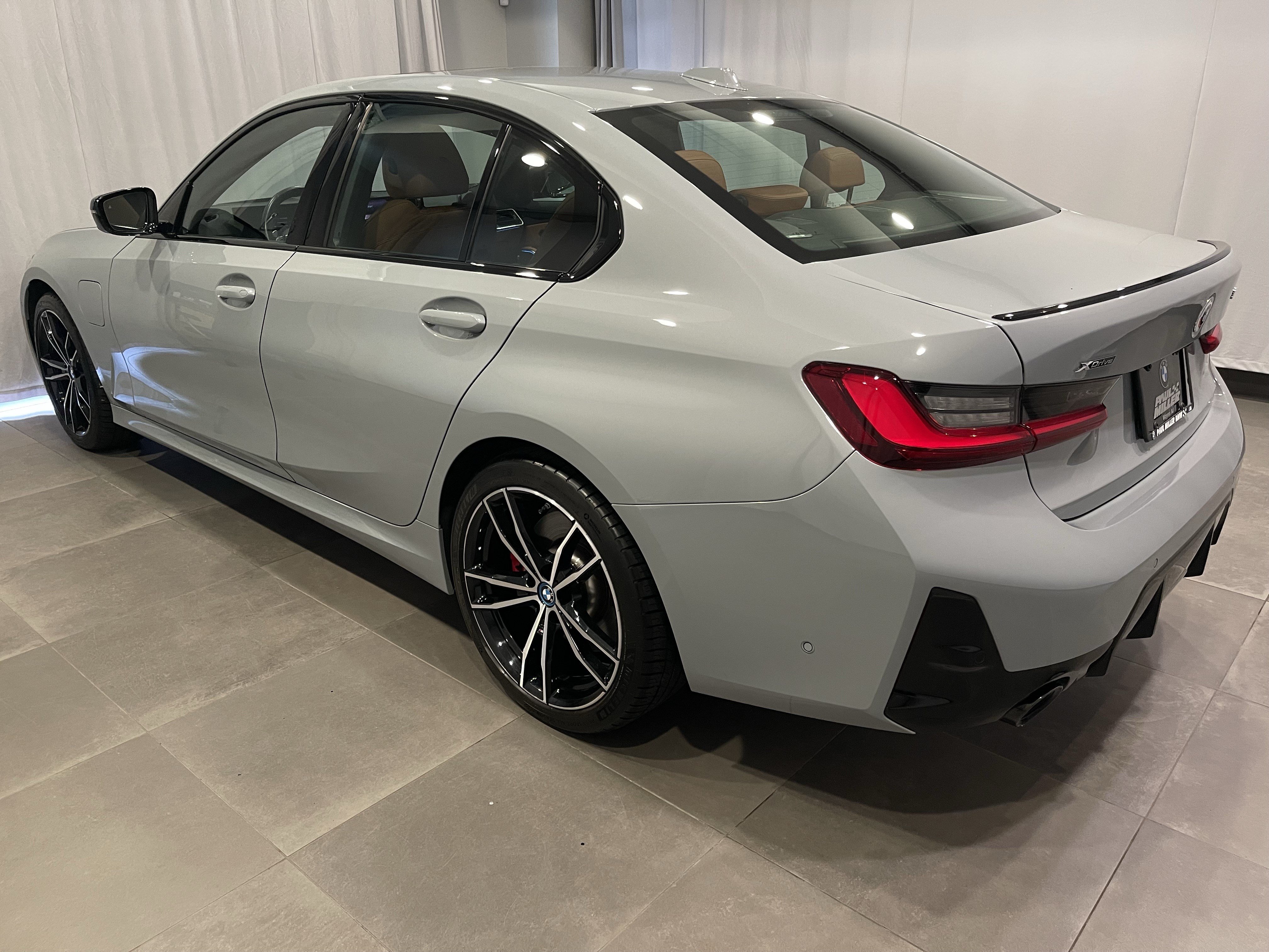 Certified 2023 BMW 330e xDrive w/ M Sport Package AWD/4WD image 4
