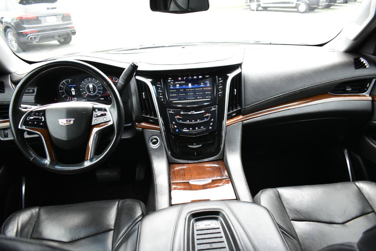 Used 2019 Cadillac Escalade Premium Luxury RWD image 11