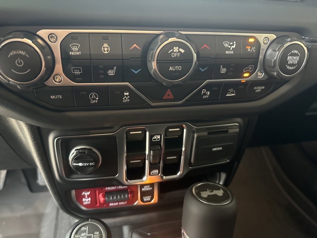 New 2025 Jeep Wrangler Unlimited Rubicon image 13