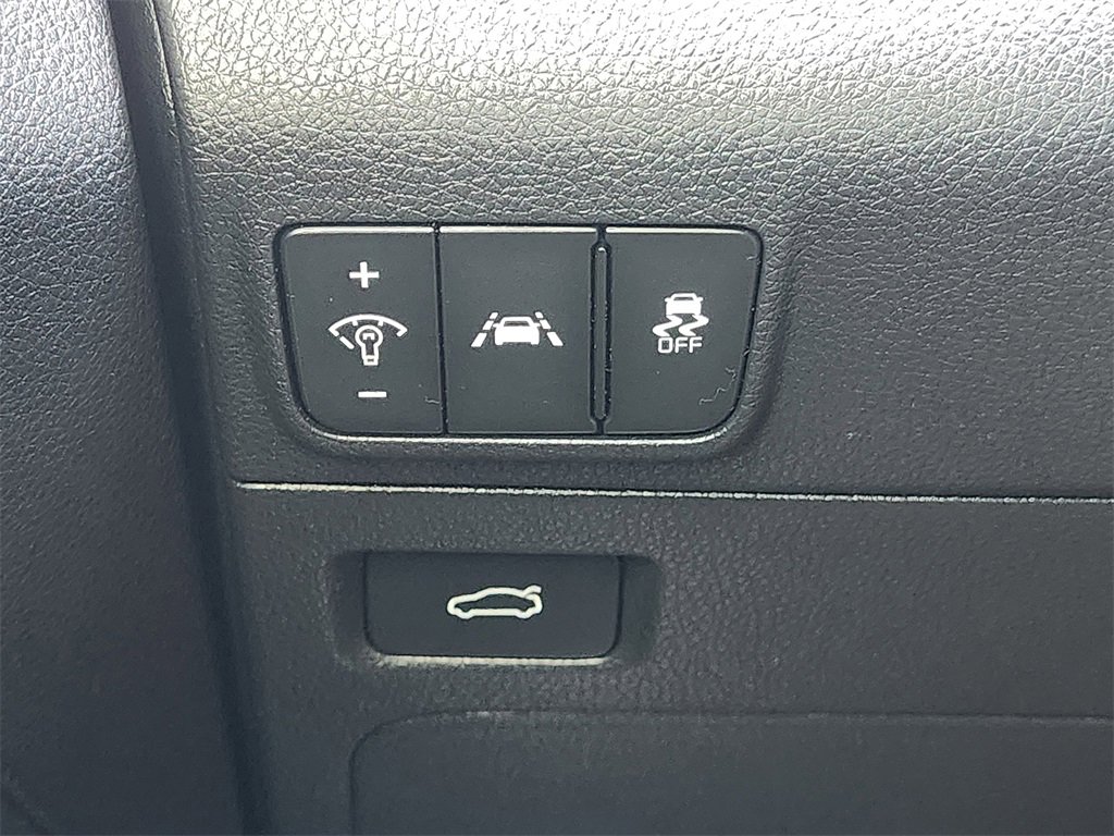 Used 2024 Kia K5 LXS image 22