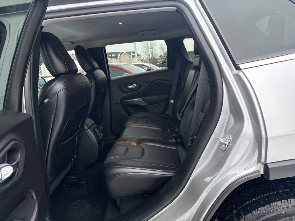 Used 2021 Jeep Cherokee Latitude Lux image 54