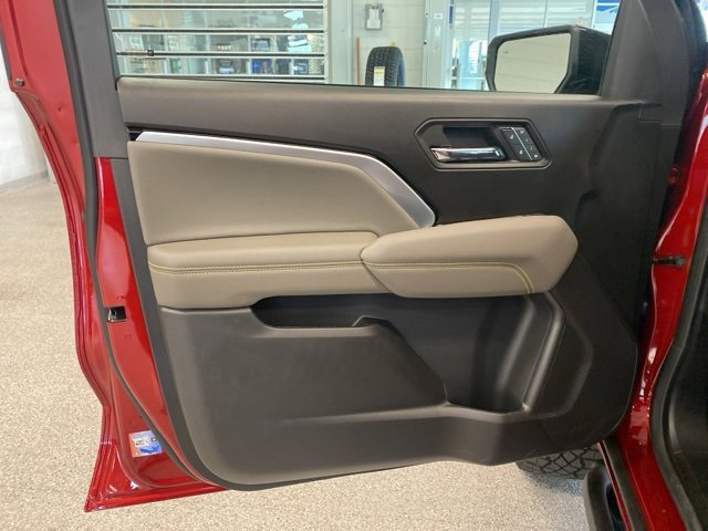 New 2026 Chevrolet Colorado ZR2 w/ Technology Package image 25