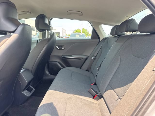 Used 2025 Kia K4 FWD image 11