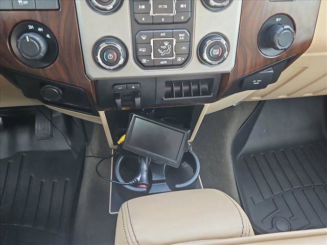 Used 2015 Ford F250 Lariat image 11