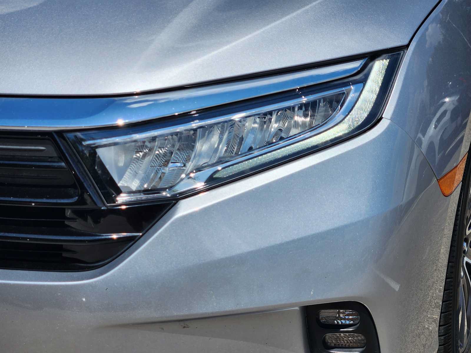 Used 2023 Honda Odyssey EX-L image 7