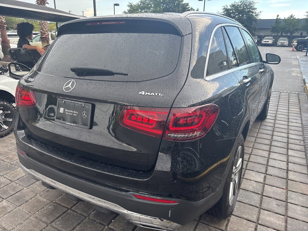 Used 2021 Mercedes-Benz GLC 300 4MATIC image 7