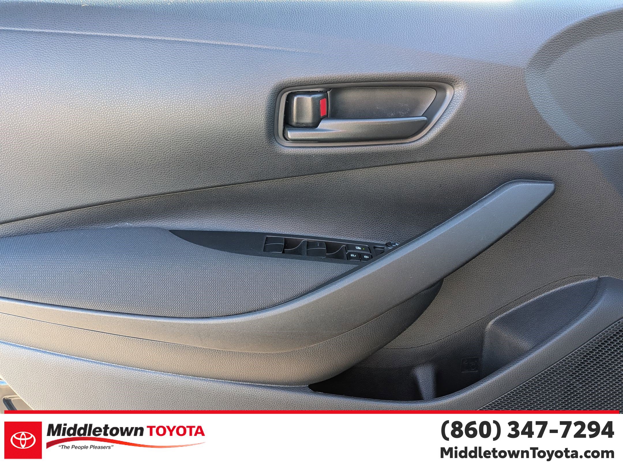 Certified 2025 Toyota Corolla LE image 10