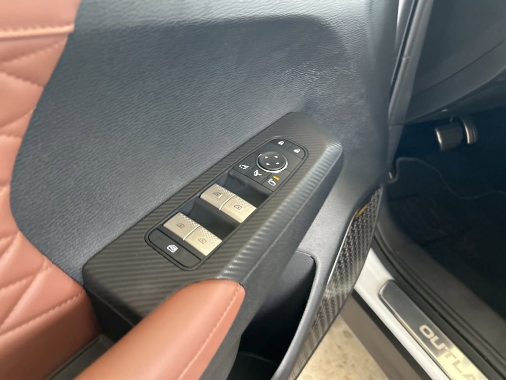 New 2026 Mitsubishi Outlander SEL image 39