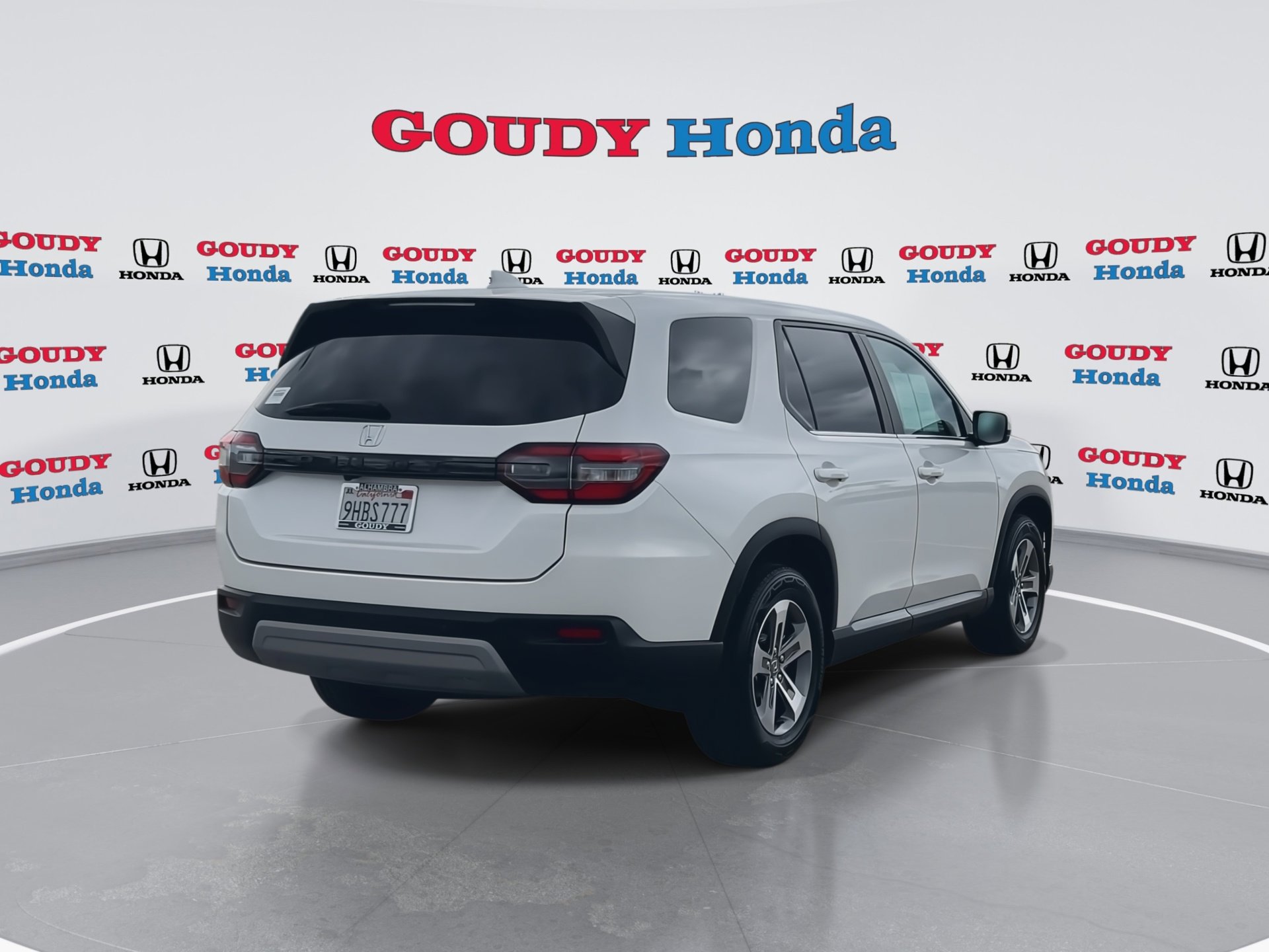 Certified 2023 Honda Pilot EX-L image 8