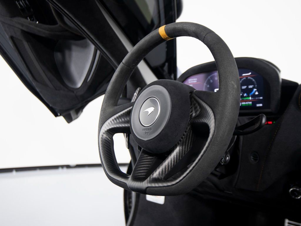 Used 2021 McLaren 765LT RWD image 28
