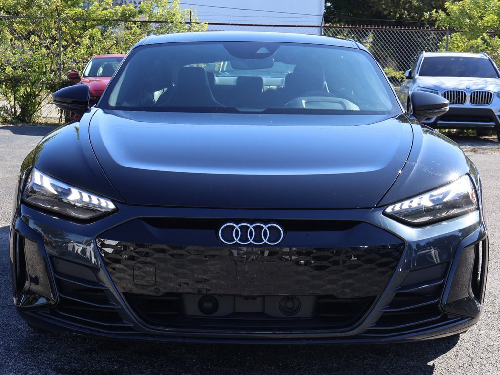 Used 2023 Audi e-tron GT Premium Plus image 11