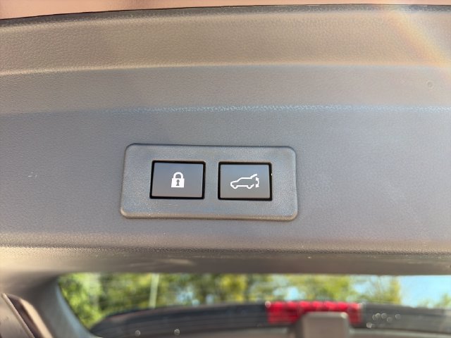 Certified 2025 Subaru Ascent Touring AWD/4WD image 25