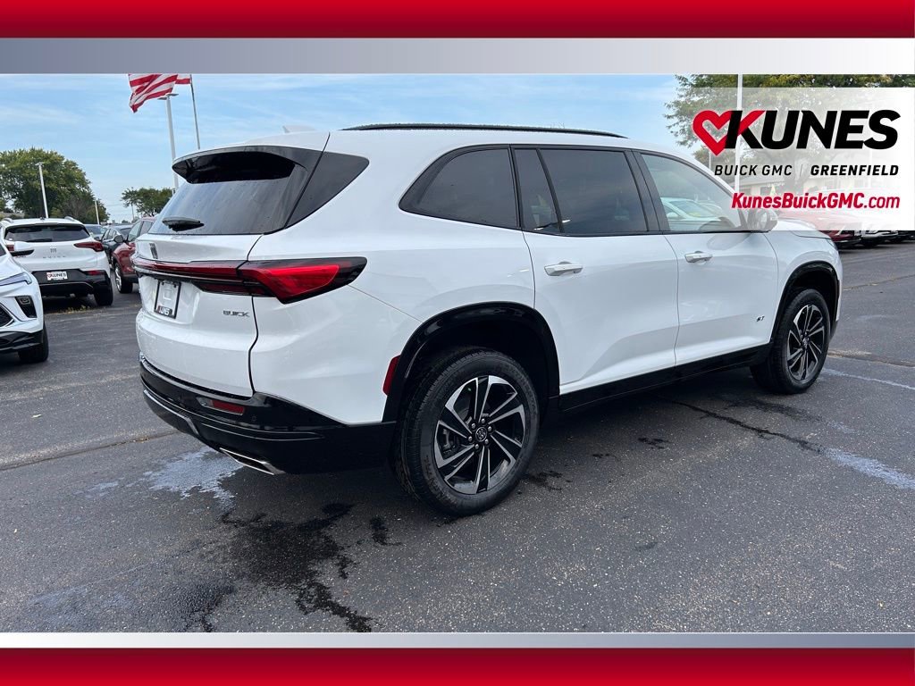 New 2026 Buick Enclave Sport Touring w/ LPO, Floor Liner Package image 16