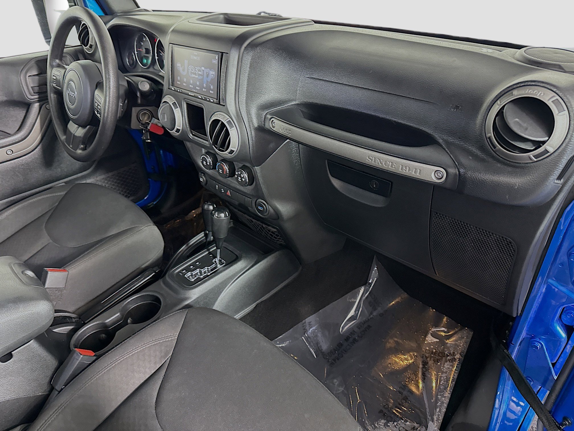 Used 2016 Jeep Wrangler Sport image 26