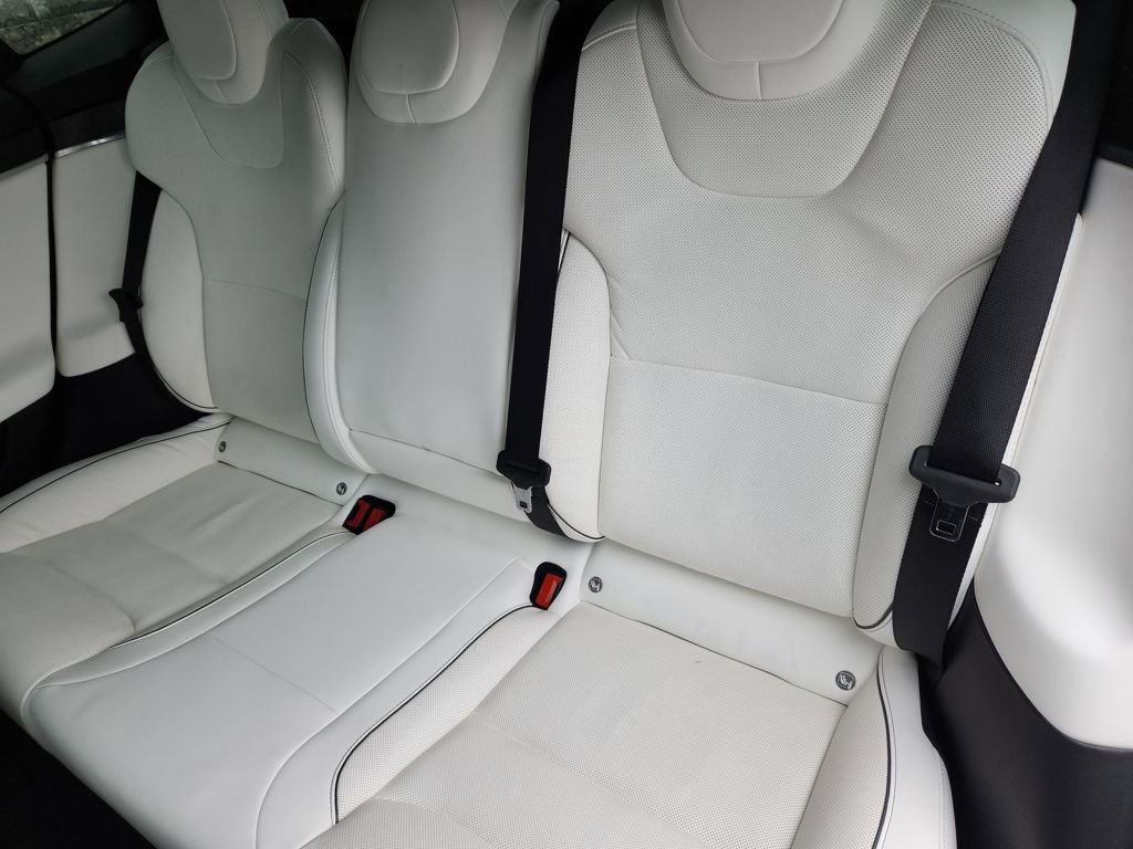 Used 2022 Tesla Model S Plaid image 25