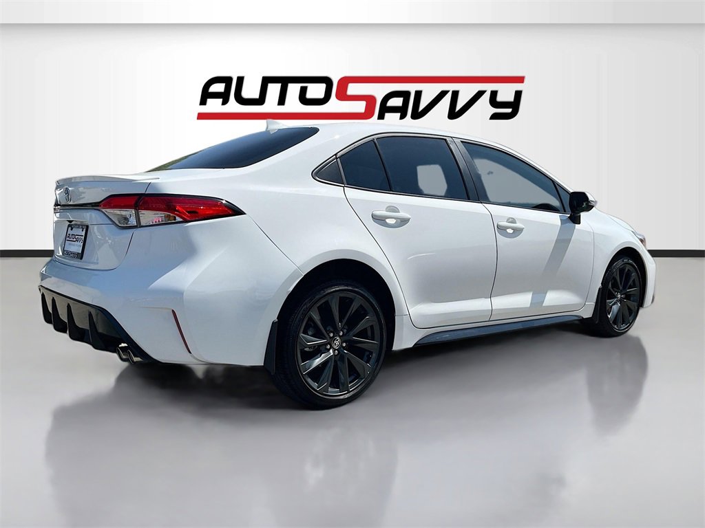 Used 2024 Toyota Corolla SE image 7