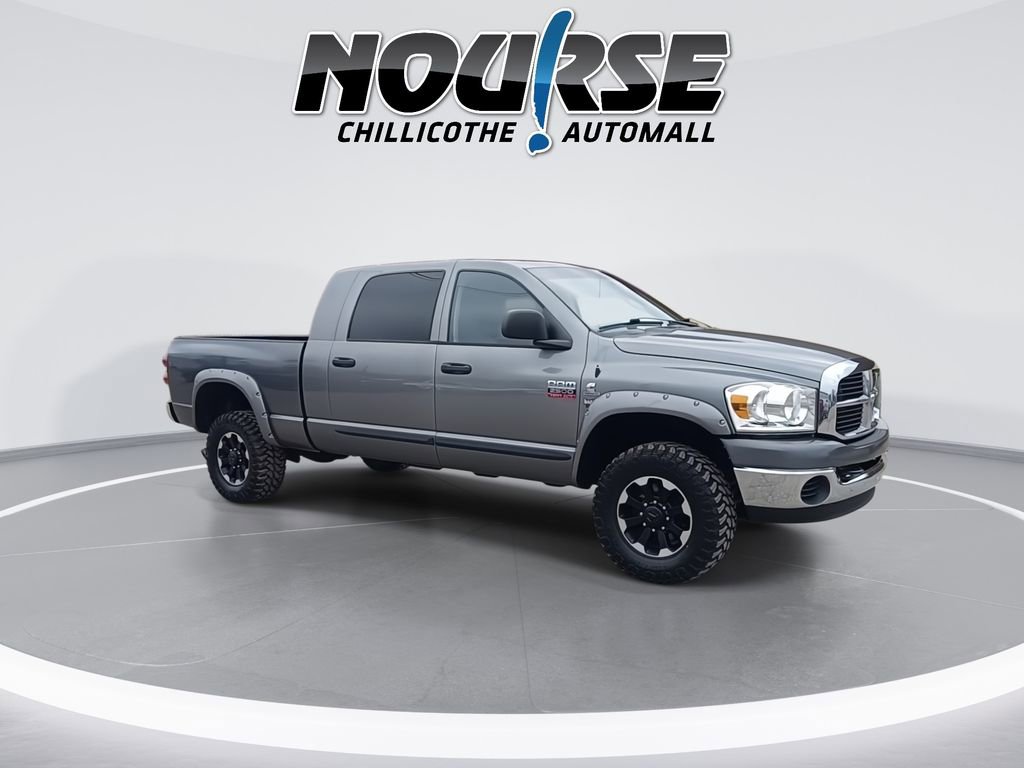 Used 2009 Dodge Ram 2500 Truck SXT image 2