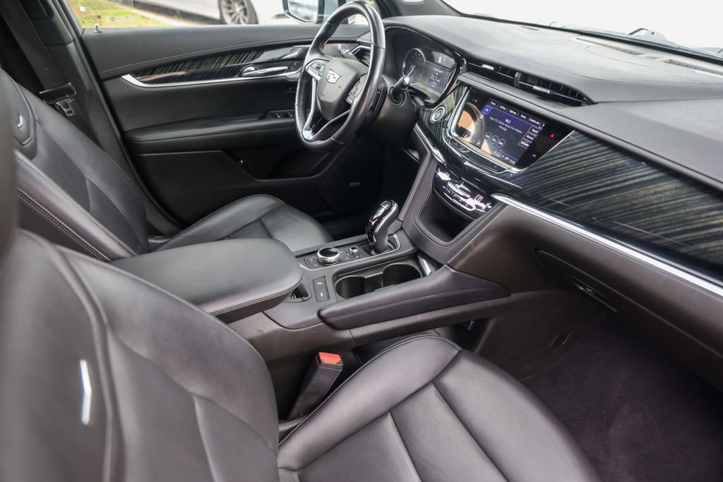 Used 2023 Cadillac XT6 Premium Luxury FWD image 31