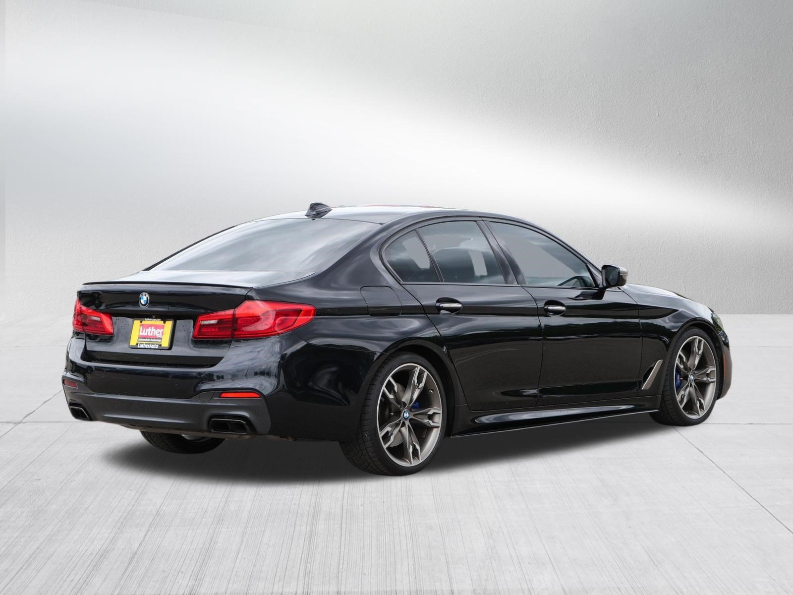 Used 2018 BMW M550i xDrive AWD/4WD image 7