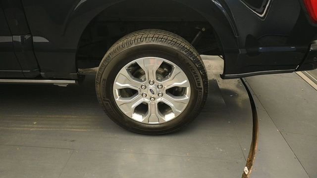 Certified 2021 Ford F150 Platinum w/ Equipment Group 701A High AWD/4WD image 9