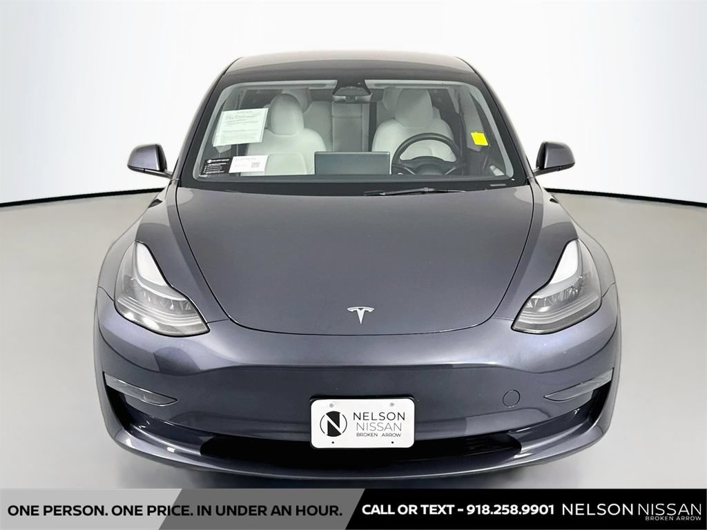 Used 2023 Tesla Model 3 Standard Range RWD image 2