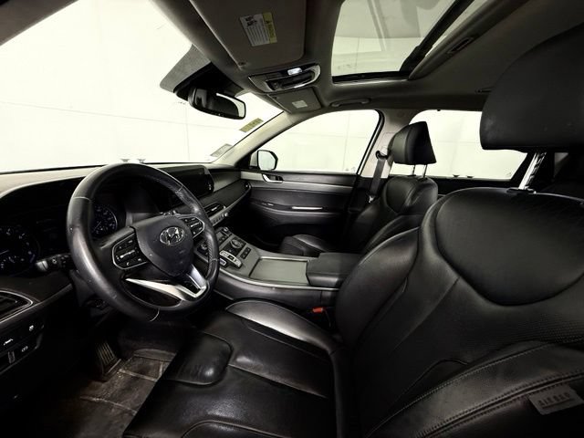 Used 2022 Hyundai Palisade SEL w/ Premium Package FWD image 12